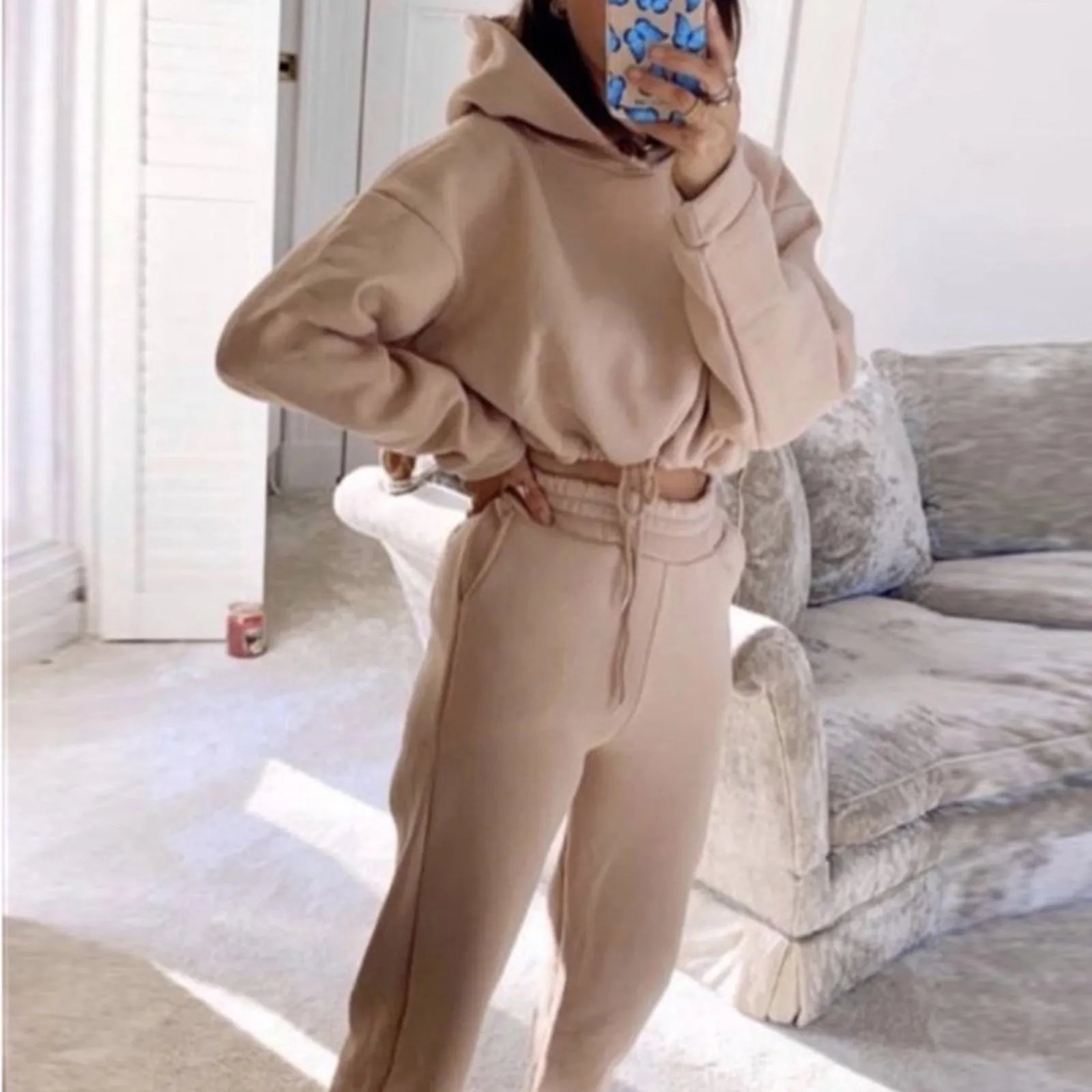 Trendy Women's Jogging Suits - Stylish 2 Piece Fitness Tracksuits